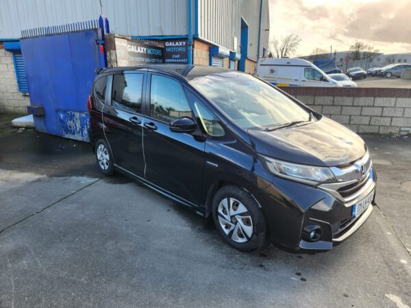 2017 HONDA FREED 1.5 AUTO LOW MILES 7 SEATER - Image 4