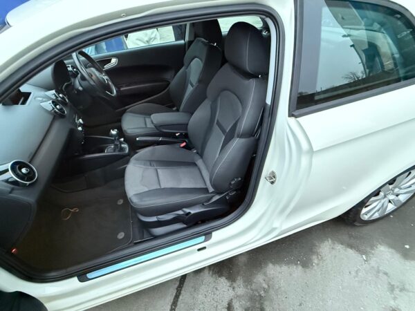 2011 AUDI A1 TFSI - Image 6