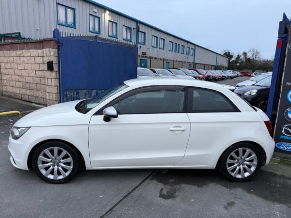 2011 AUDI A1 TFSI - Image 5