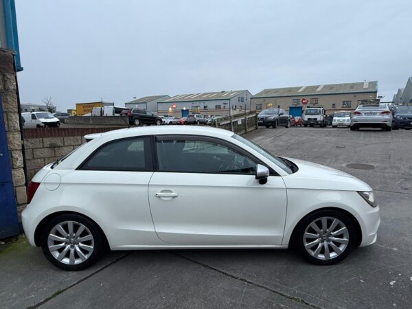 2011 AUDI A1 TFSI - Image 8
