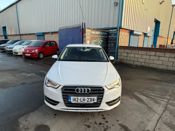 AUDI A3 AUTO TFSI 2014 1.4L - Image 15