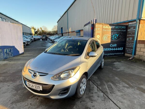 MAZDA DEMIO AUTO 2013