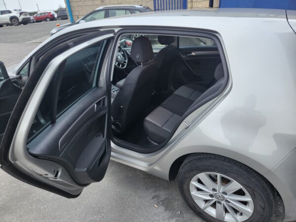 2014 VOLKSWAGEN GOLF 1.2 AUTO - Image 6