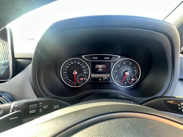 2015 Mercedes-Benz B-Class 2015  AUTO LOW MILES - Image 9